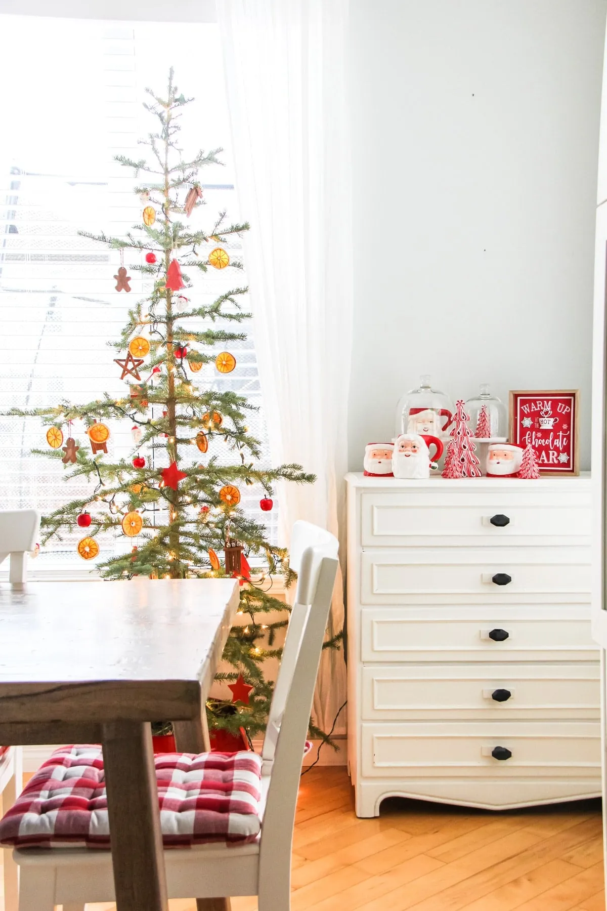 Cozy Christmas Home Tour - A Pretty Life In The Suburbs