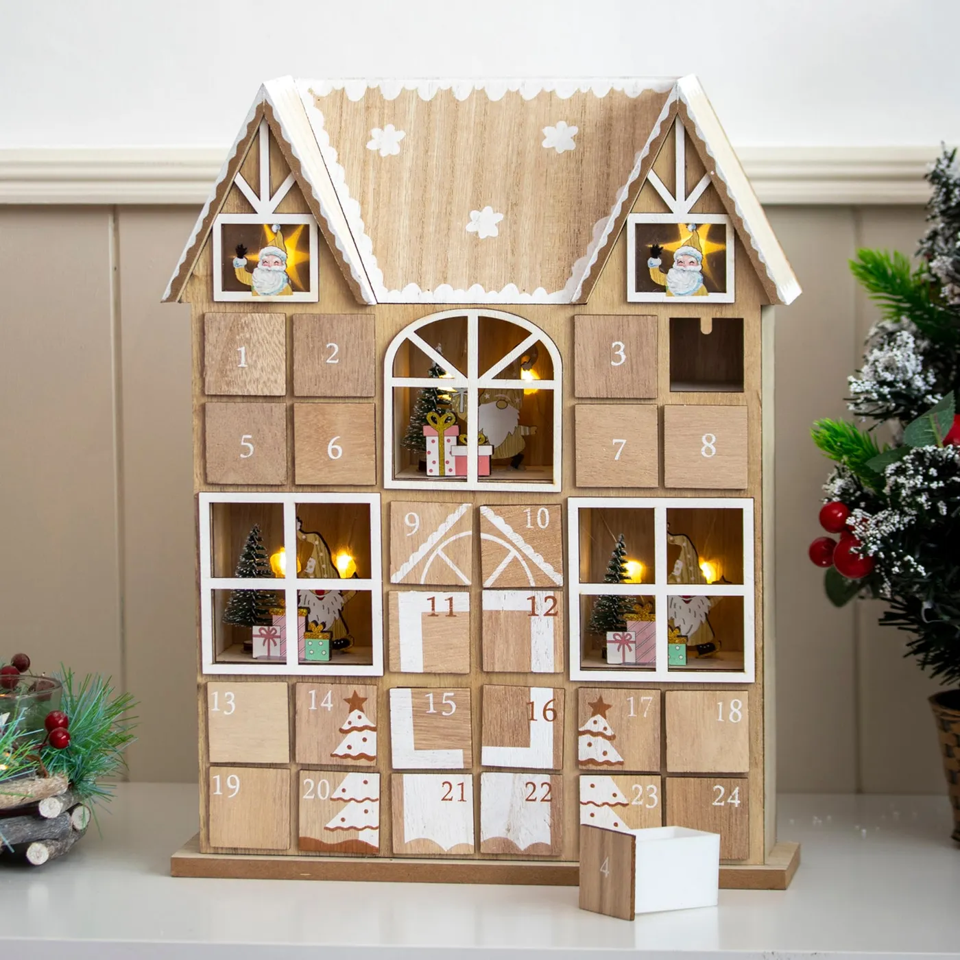 Darthome Wooden Christmas House Light Up Advent Calendar