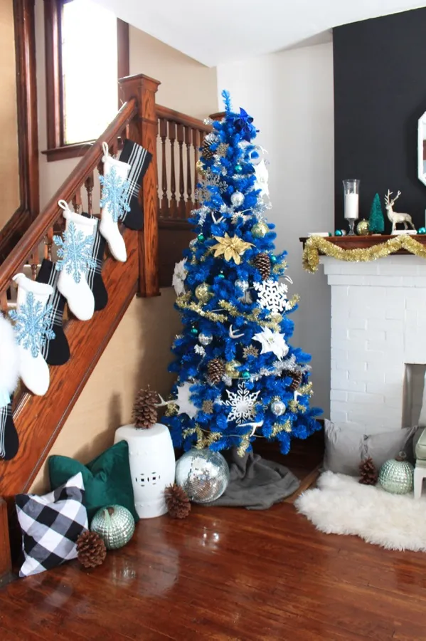 Decorate-a-Blue-Tree » Decor Adventures