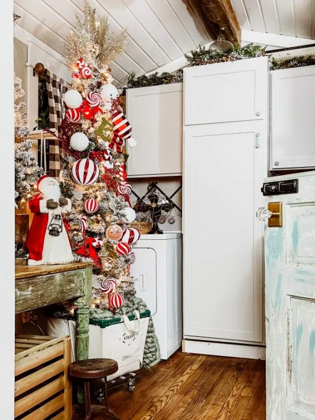 Decorating Our Laundry Room Christmas Tree – Two Paws Farmhouse