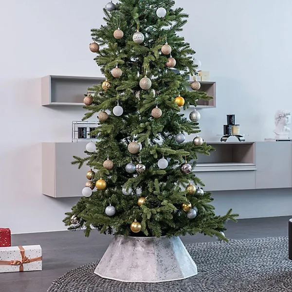 Diamond Style White Fabric Christmas Tree Skirt with Velcro Foldable Tree Base Cover Elegant Holiday Collar