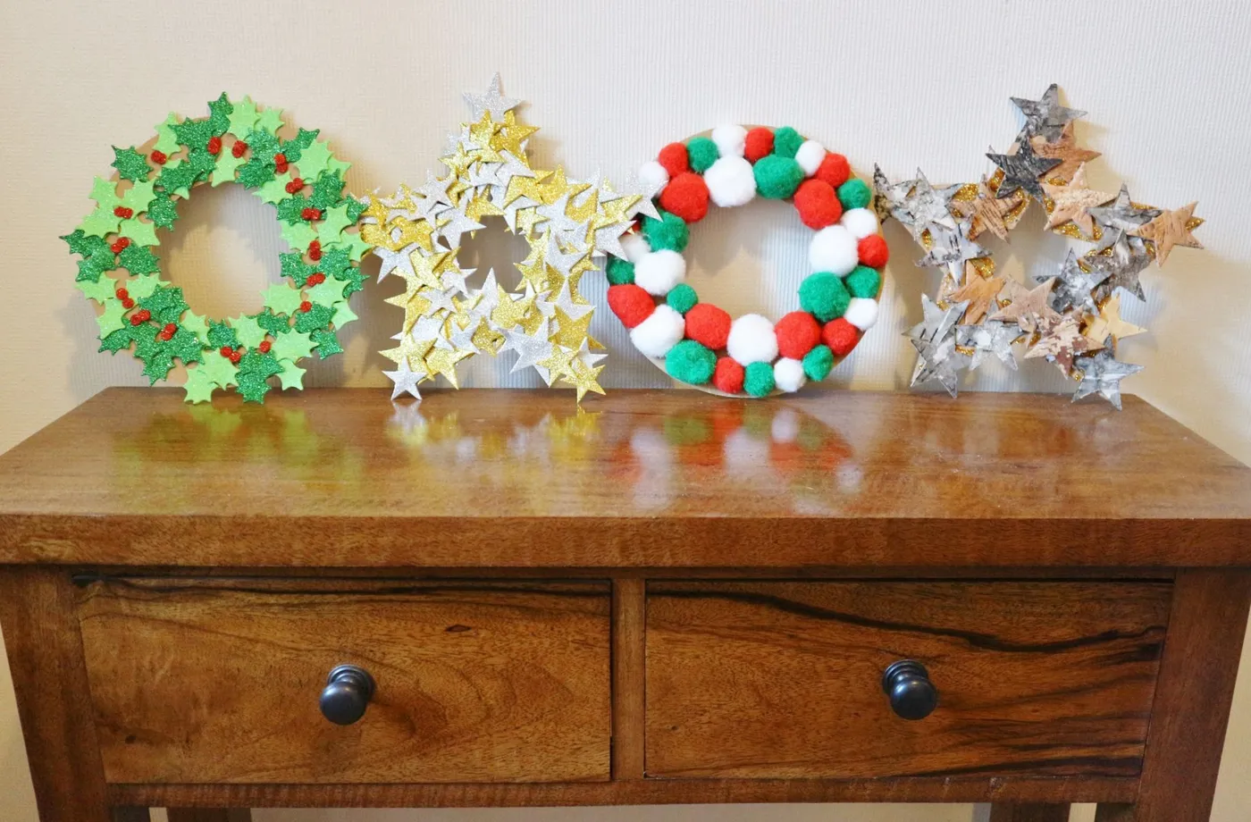 DIY CARDBOARD CHRISTMAS WREATHS 4 WAYS - A Life With Frills