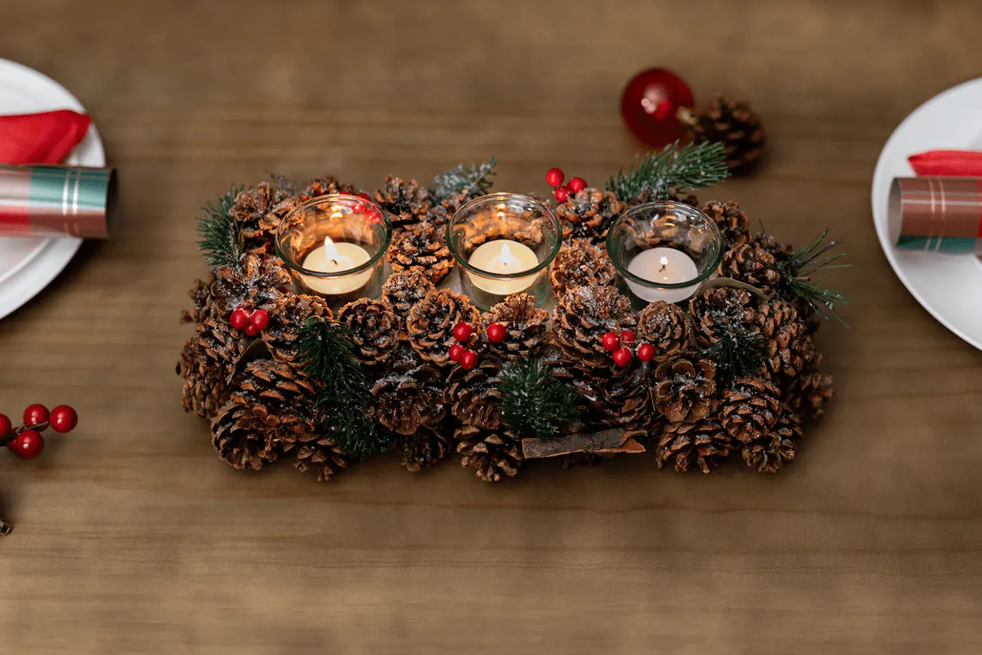 DIY Christmas Centerpieces | How to Use Candles | Simple Steps