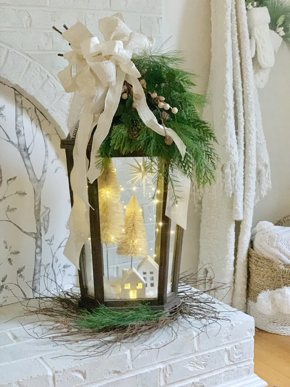 DIY Christmas Lanterns: How to Decorate Lanterns for the HolidaysDIY Christmas Lanterns: How to Decorate Lanterns for the Holidays - Celebrated Nest