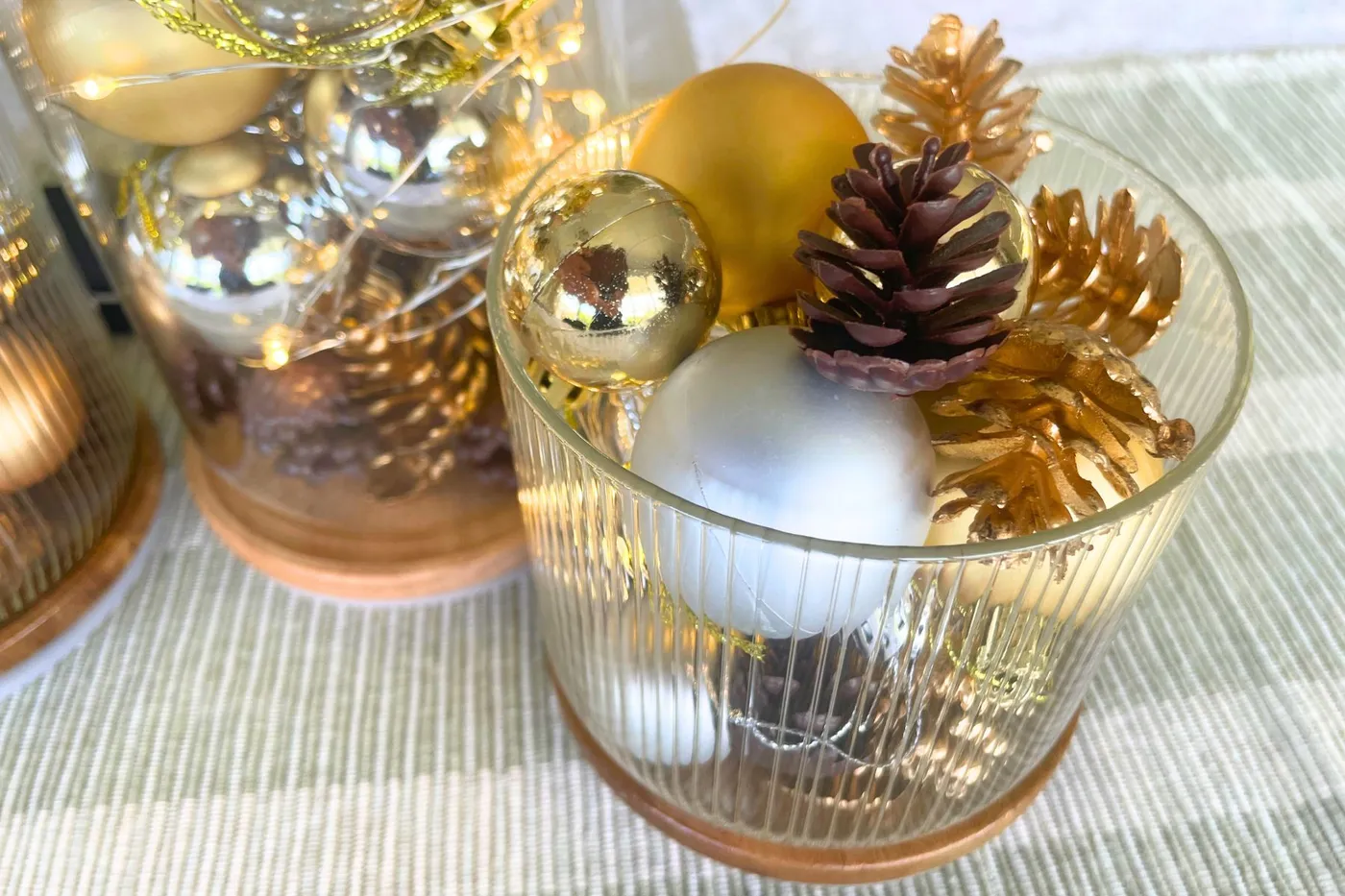 DIY Christmas table centerpieces | magical | Lake Mac Family Life