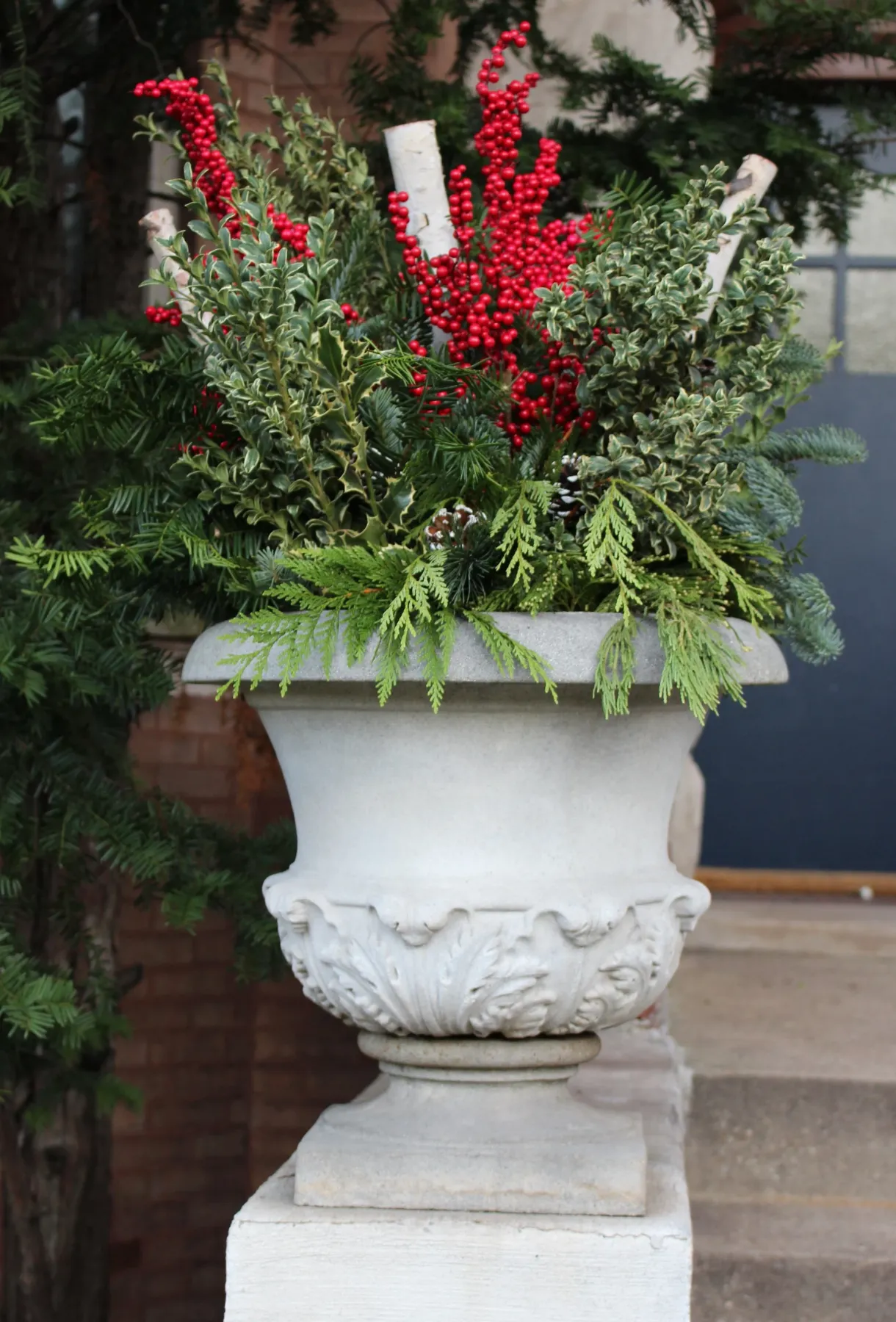 DIY Holiday Planters — Kate's Take