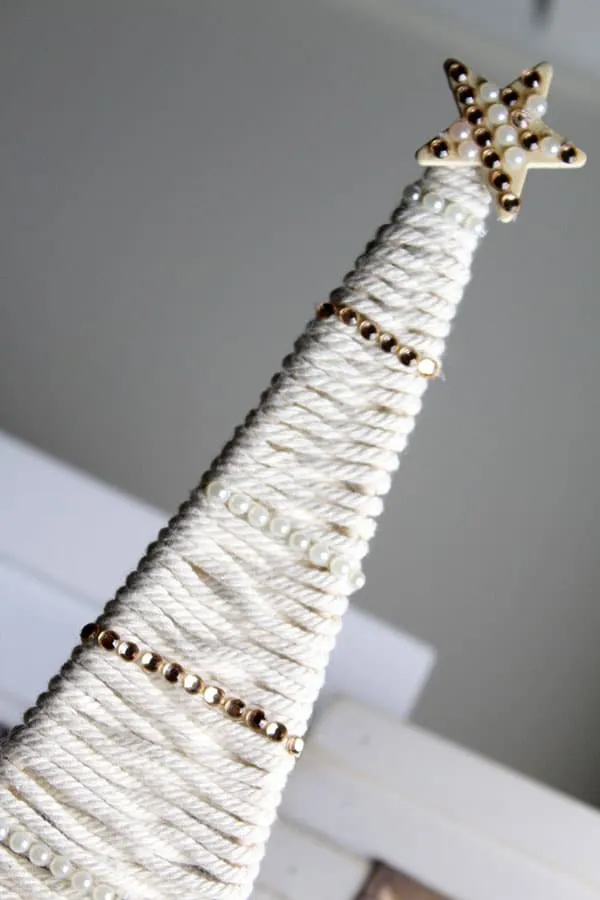 DIY Macrame Christmas Tree Decoration You Can Easily Make