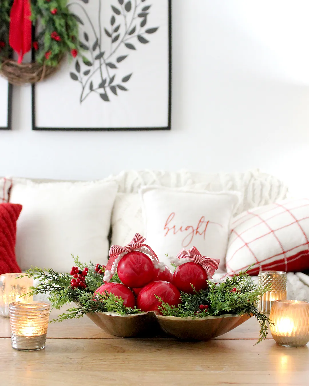 DIY Paint Pour Christmas Ornaments - Tonality Designs