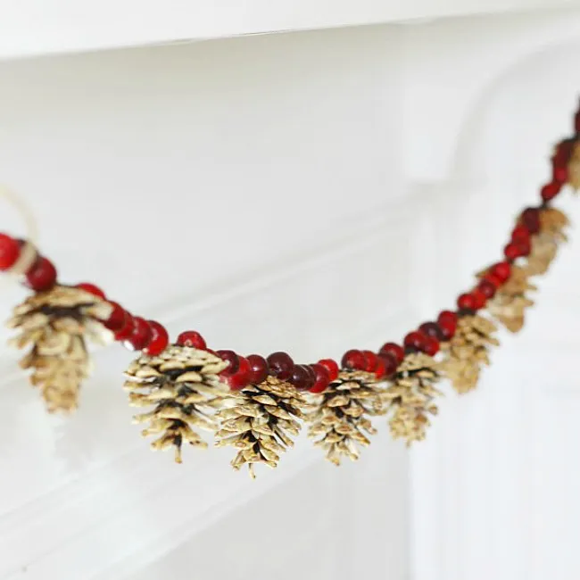 Diy Pinecone Garland DIY Pinecone Christmas Garland Tutorial Pinecone  Garland Diy How To Make, Pine Cone