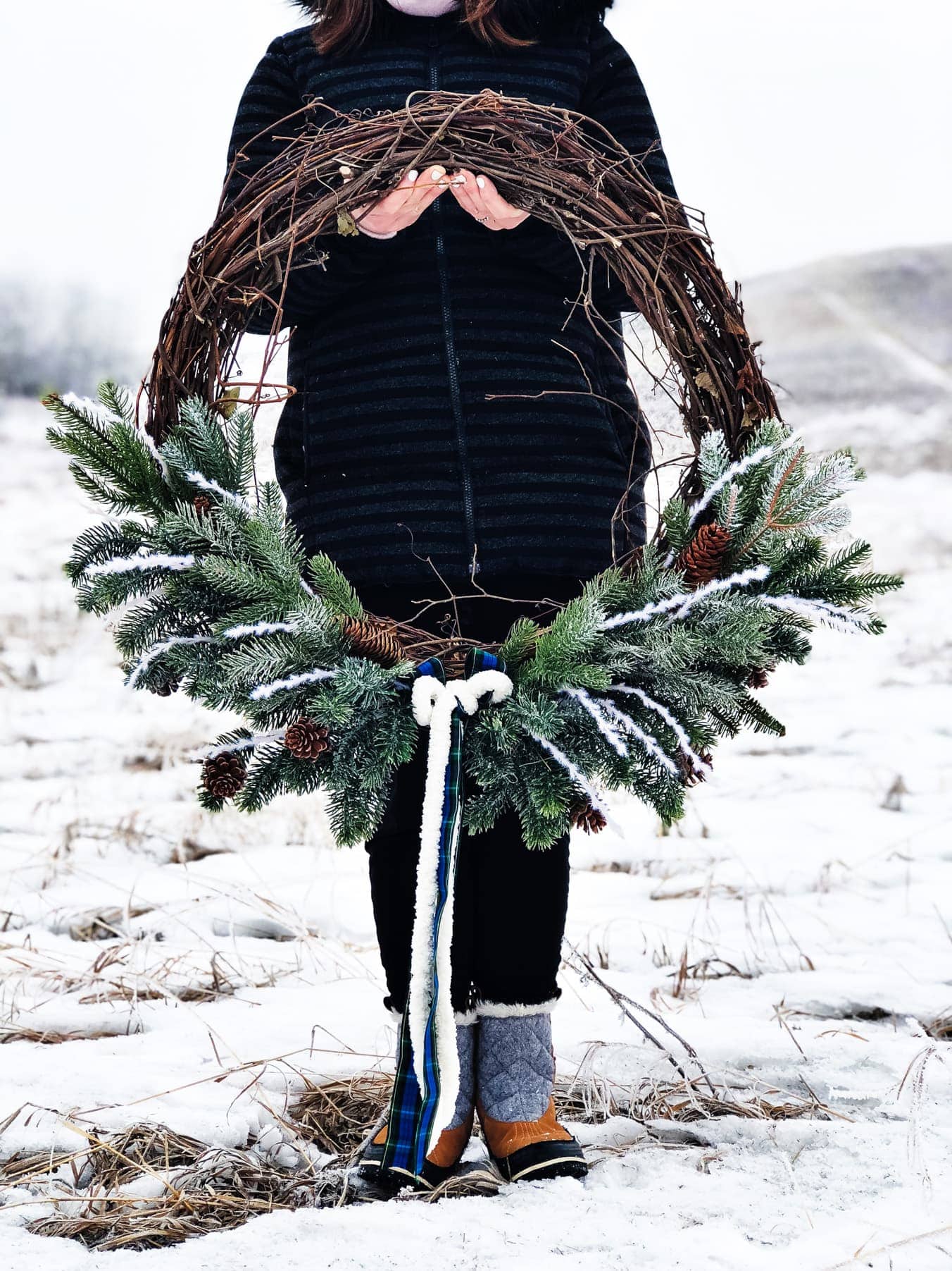 DIY Winter Inspired Grapevine Evergreen Wreath - A Pretty Life In The Suburbs