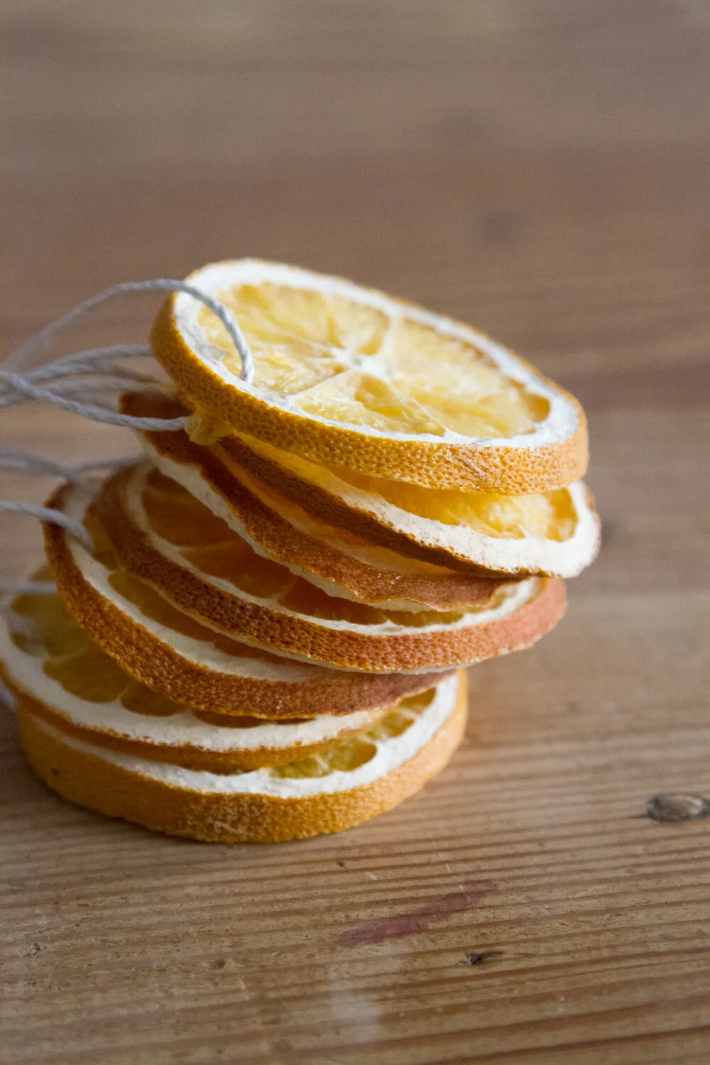 dried orange ornaments. – Reading My Tea Leaves – Slow, simple, sustainable  living.
