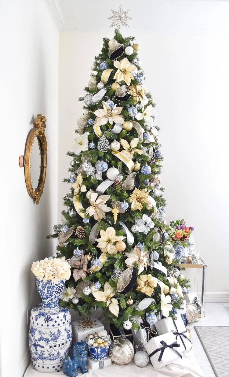 Easy DIY Blue & White Chinoiserie Christmas + Holiday Ornaments - MONICA  BENAVIDEZ