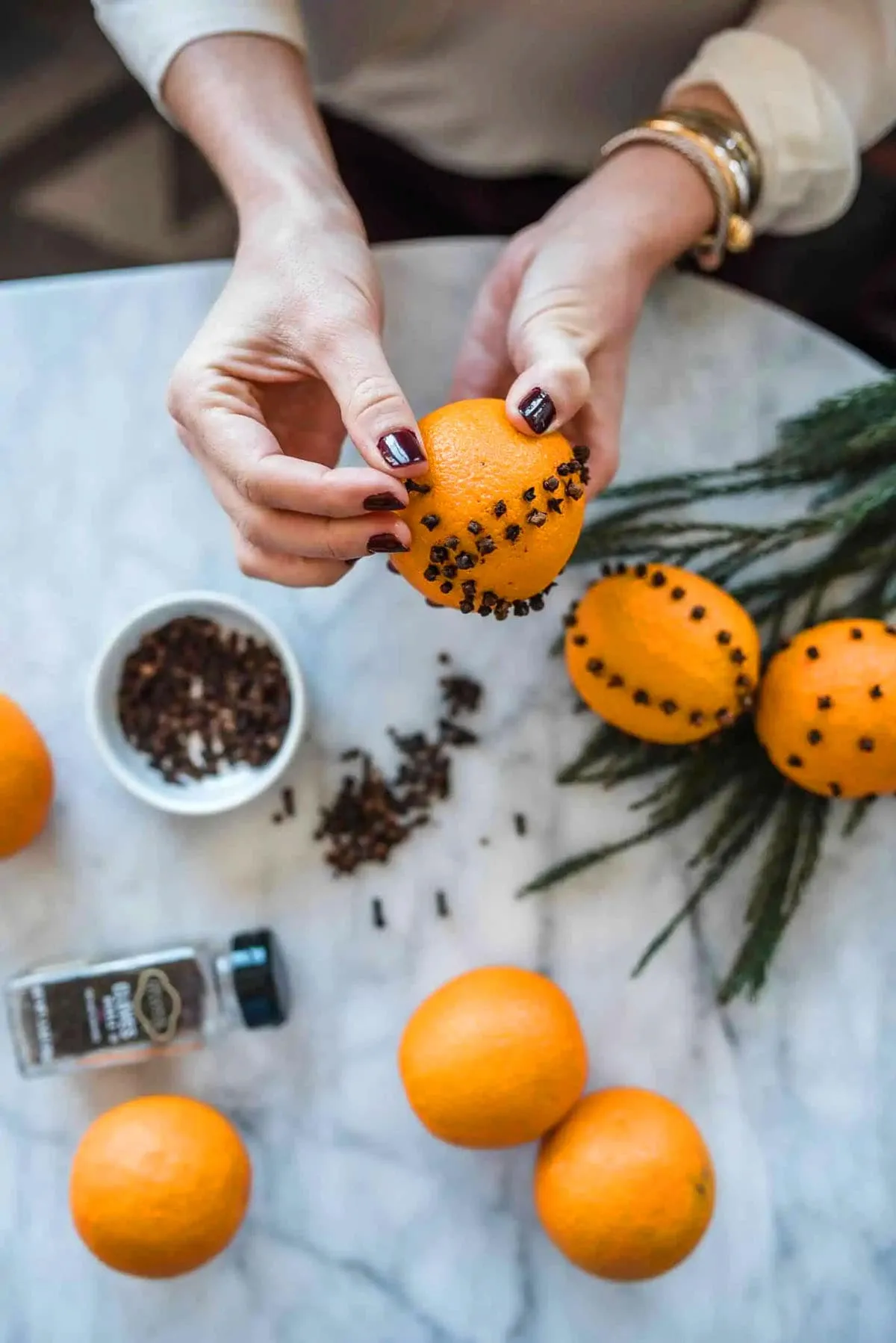 Eco-Friendly DIY Christmas Decorations & Gifts With Oranges! - A Piece Of Rainbow