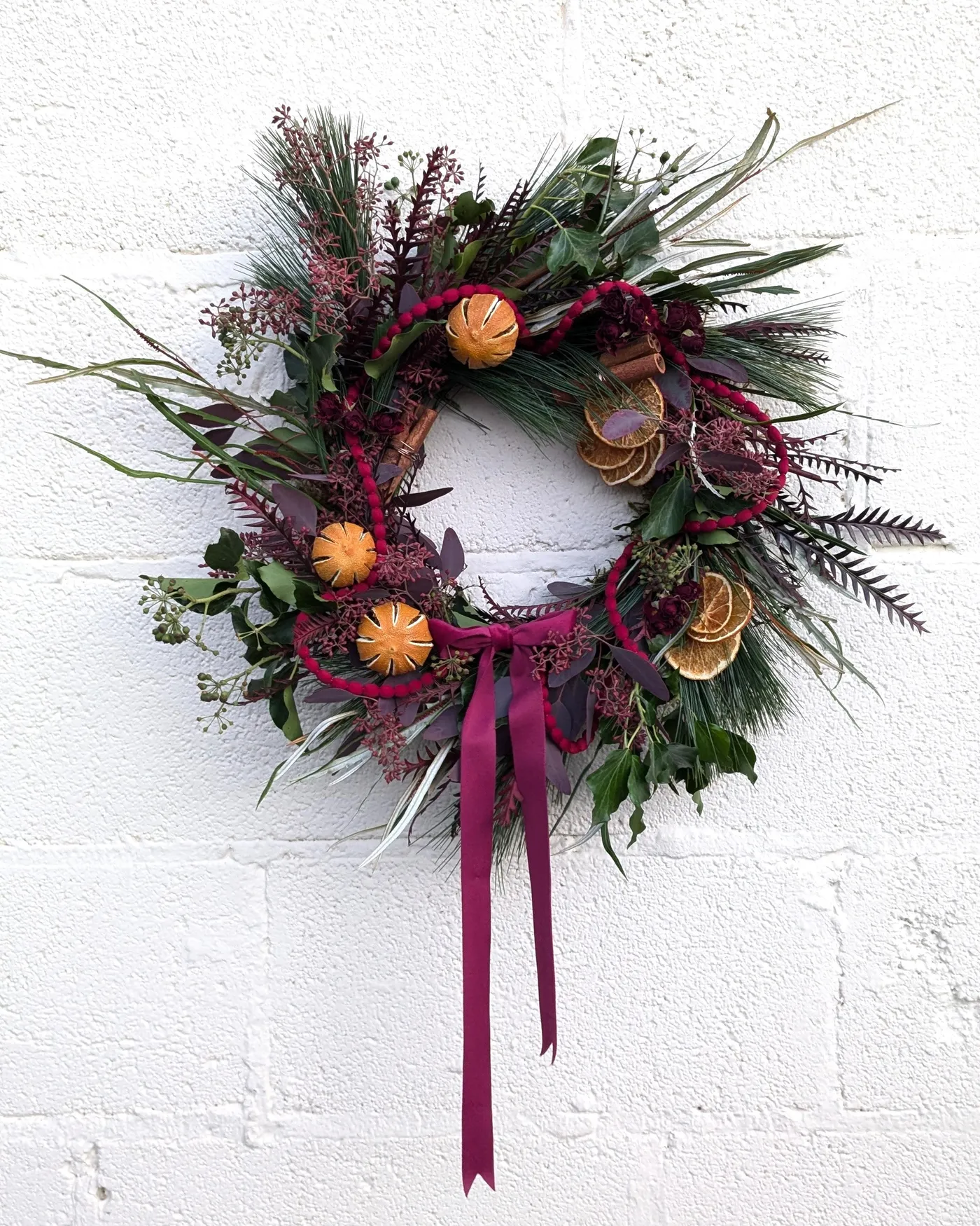 Expert Guide to Making a Natural Christmas Wreath – Sweet Bud Florals