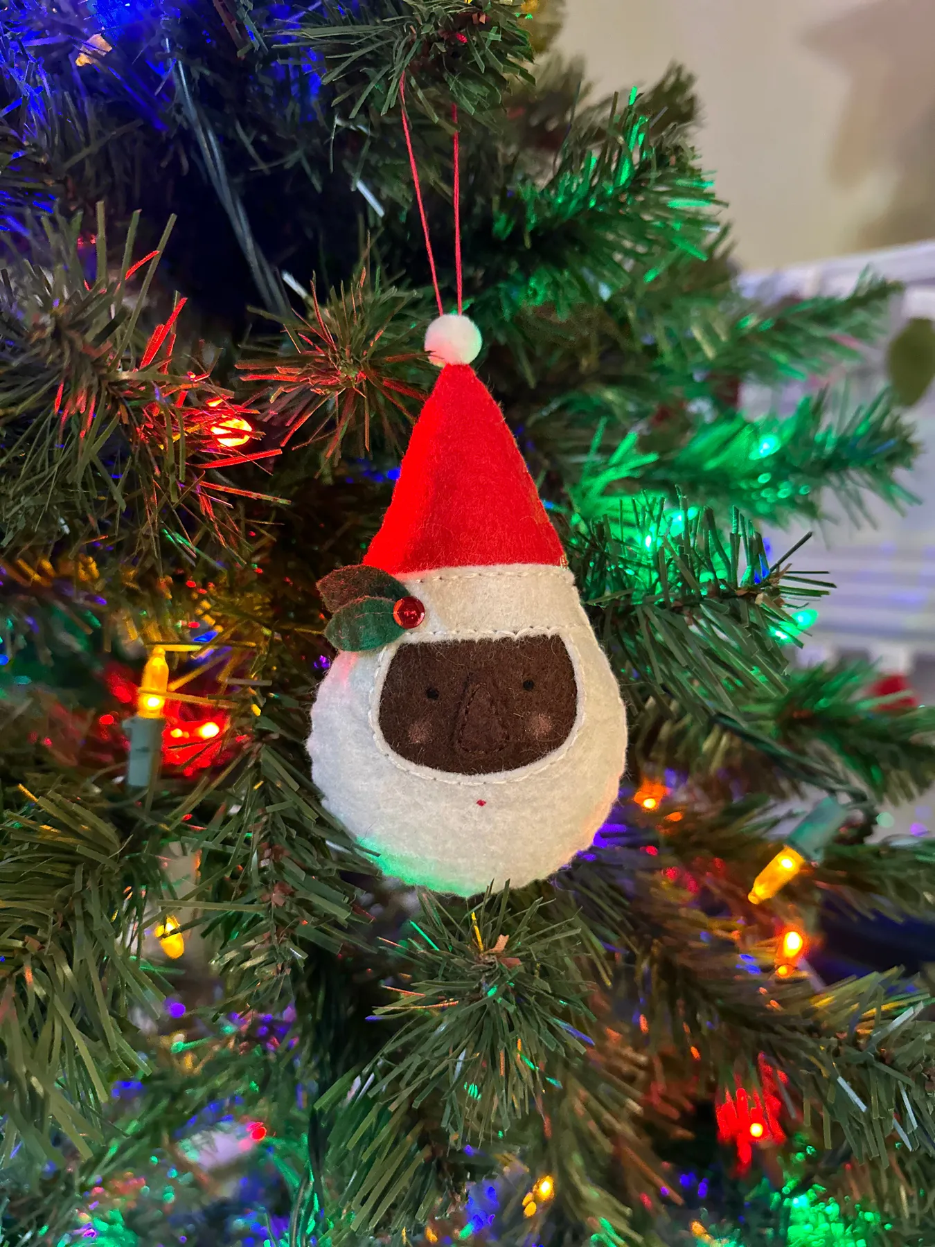 felt santa ornament – Thready Handmade