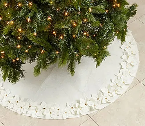 Fennco Styles Handmade Felt Flower Holiday Christmas Tree Skirt 72 Inch Round - White Tree Skirt for Home, Holiday Tree, Indoor and Special Occasion