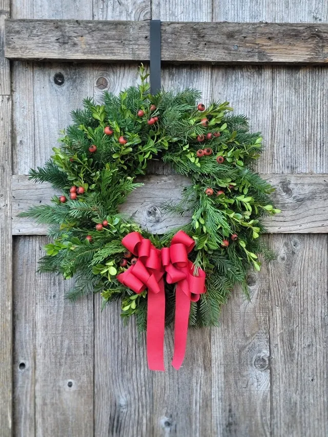 Festive Holiday Wreath Class w/ Alyssa: December 6th, 2025