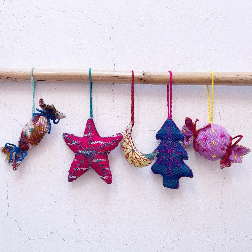 Festive Ornaments (Set of 5) - Kakaw Designs