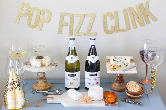 French Foodie New Year's Eve Party | The Frosted Petticoat