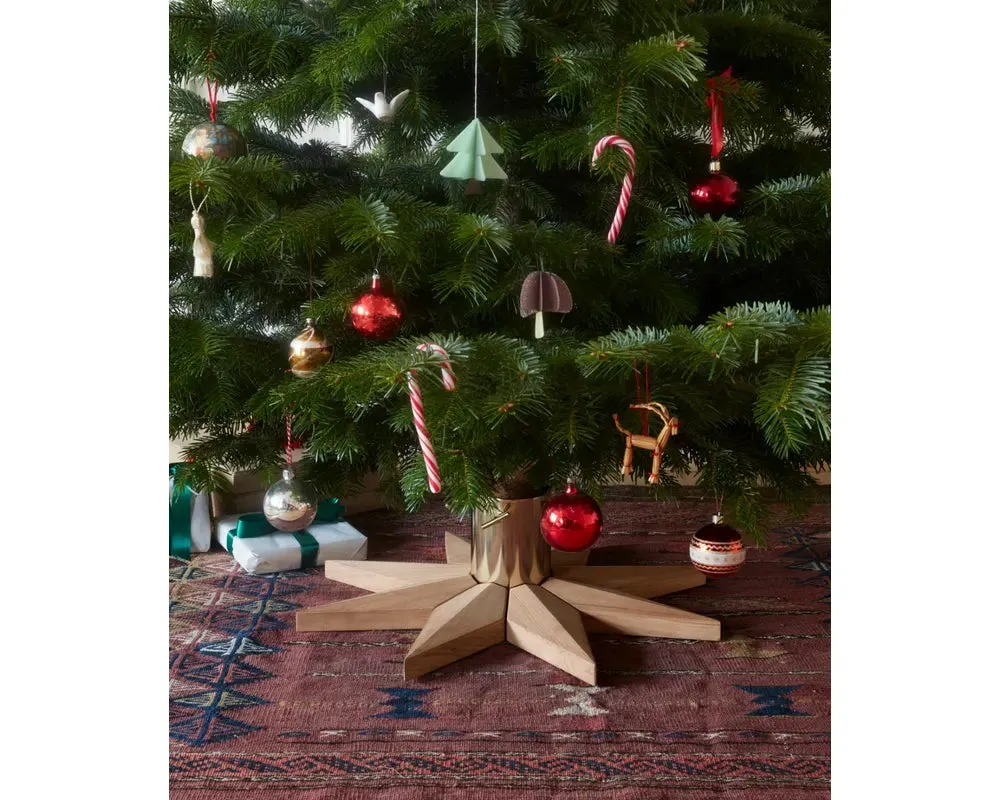 Fritz Hansen Stella Christmas Tree Base – Christmas Tree Stand