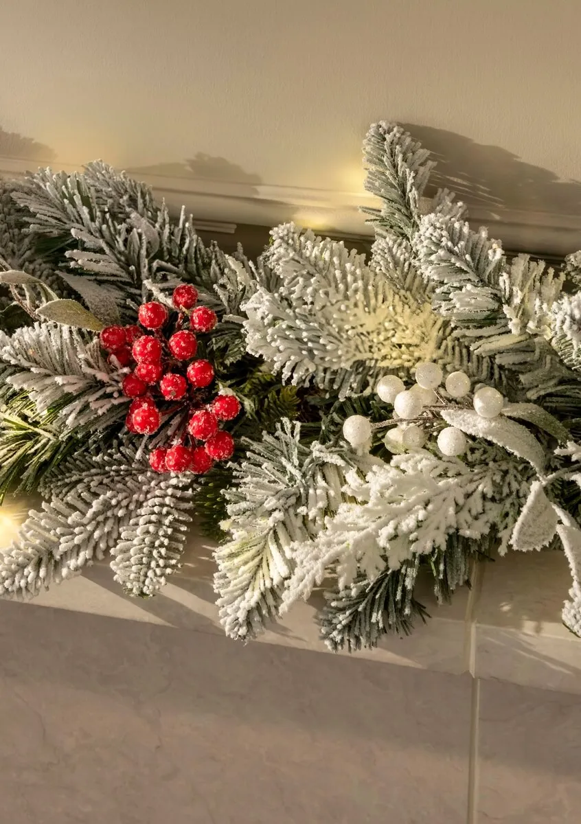 Frosted Christmas Garland Glitzhome Christmas Greenery Frosted PE Dripping Garland With Pinecones And Red Berries (Set