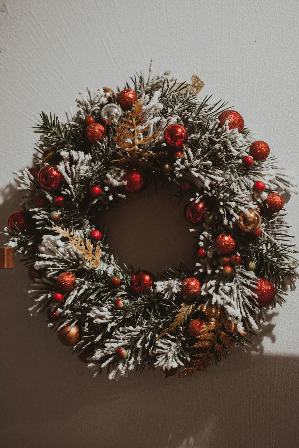 green and red christmas tree