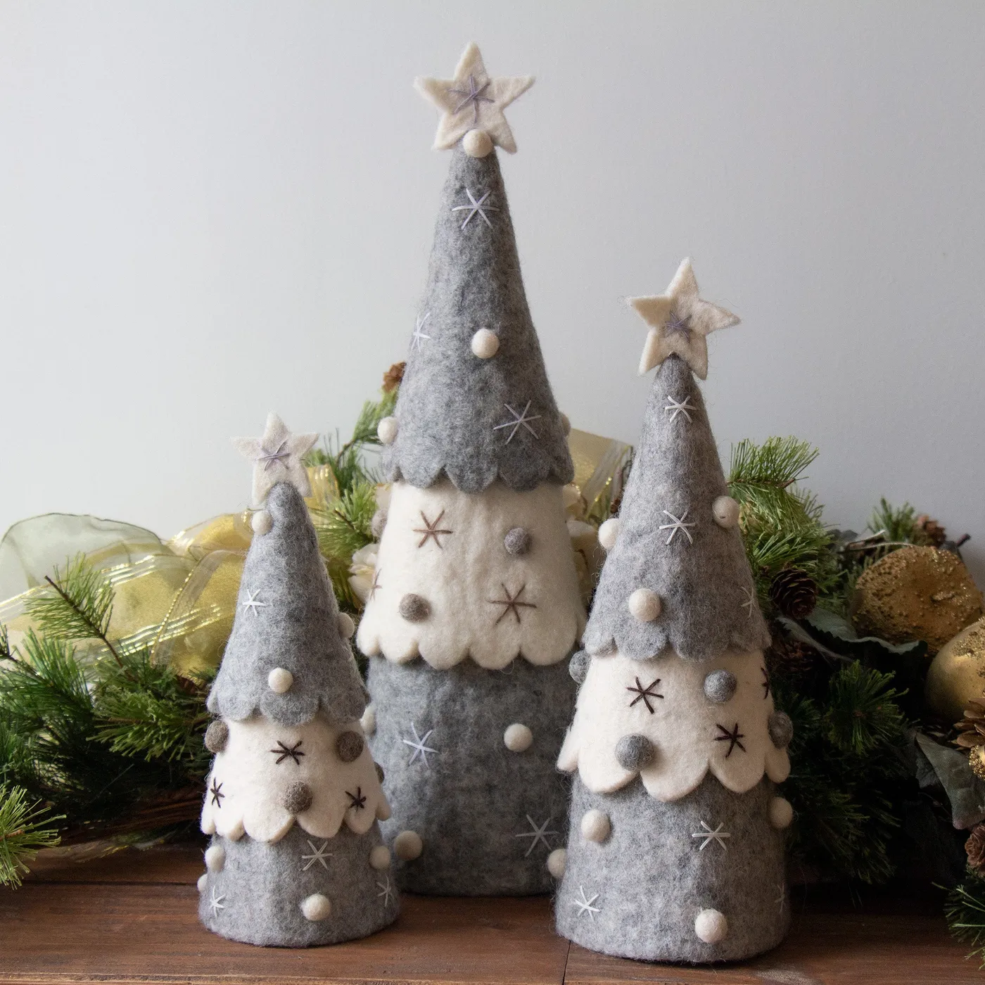 Handcrafted Felt Christmas Tree Topper or Tabletop Decor, Set of 3 Gre -  Gifts With Humanity