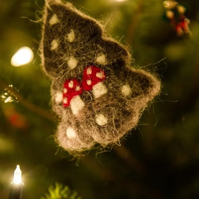 Handcrafted Wool Gift Ideas for the Holidays