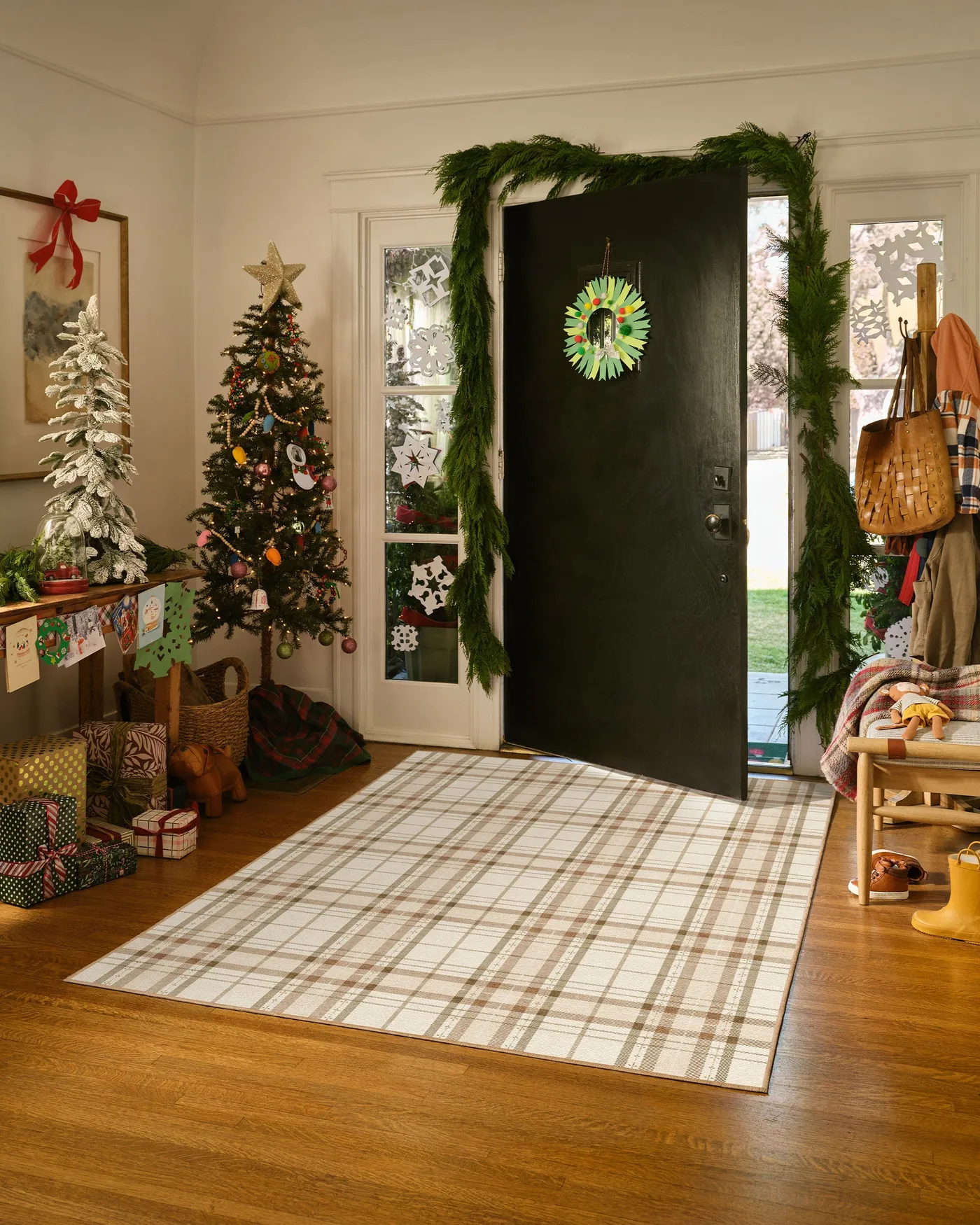 Heirloom Tartan Natural Rug | Ruggable US