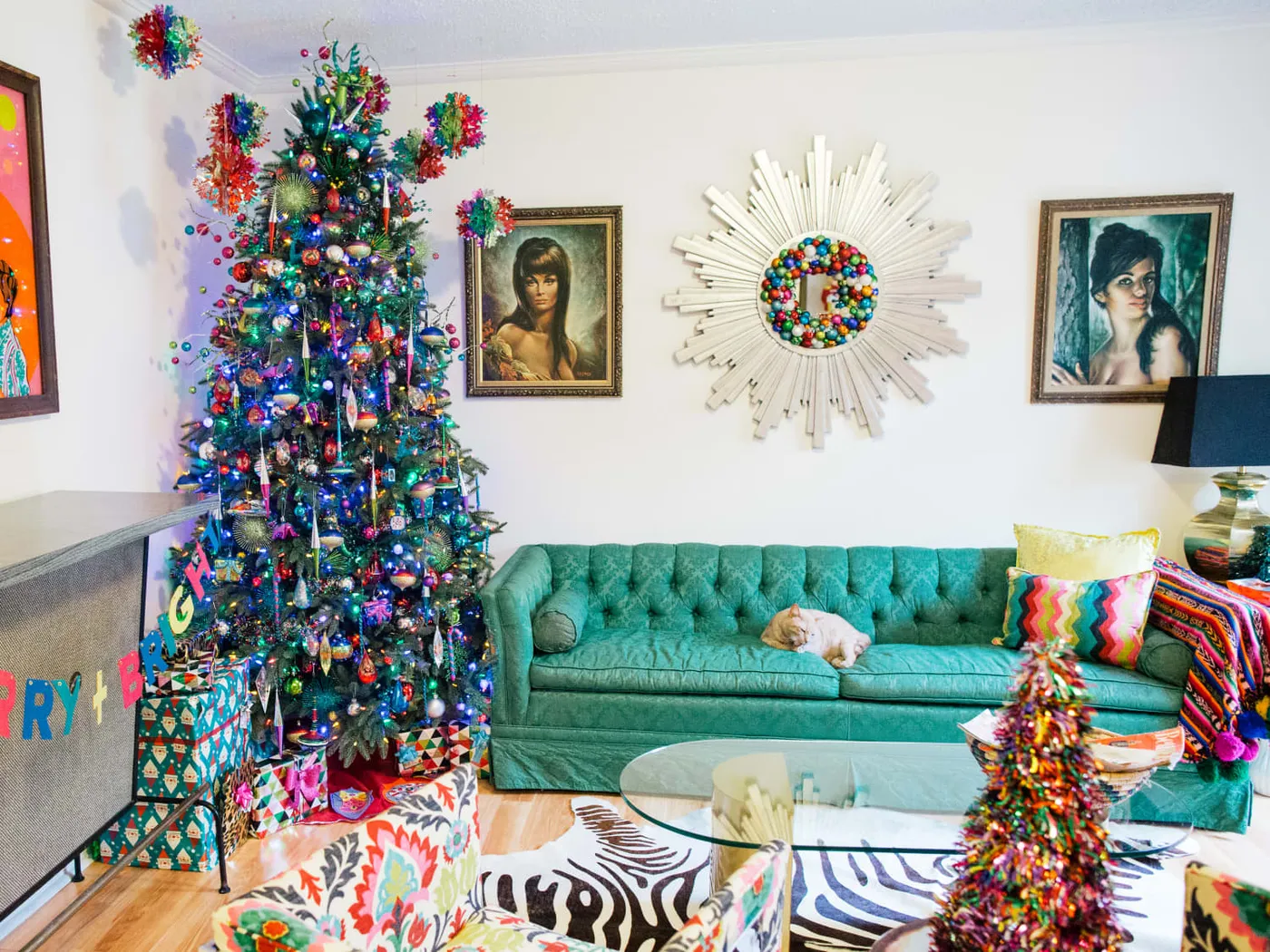 Holiday Decorations from Your Grandparents' House That Are Cool Again |  Apartment Therapy