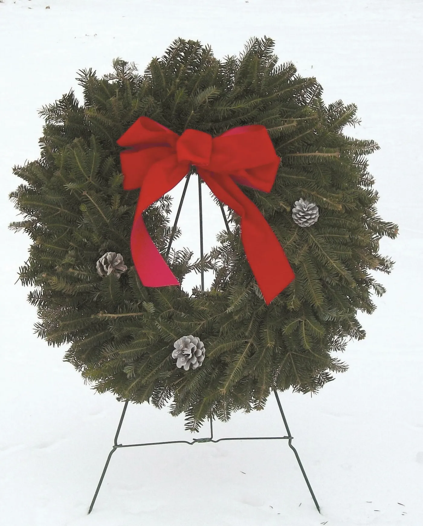 Holiday Wreath - Forest Lawn