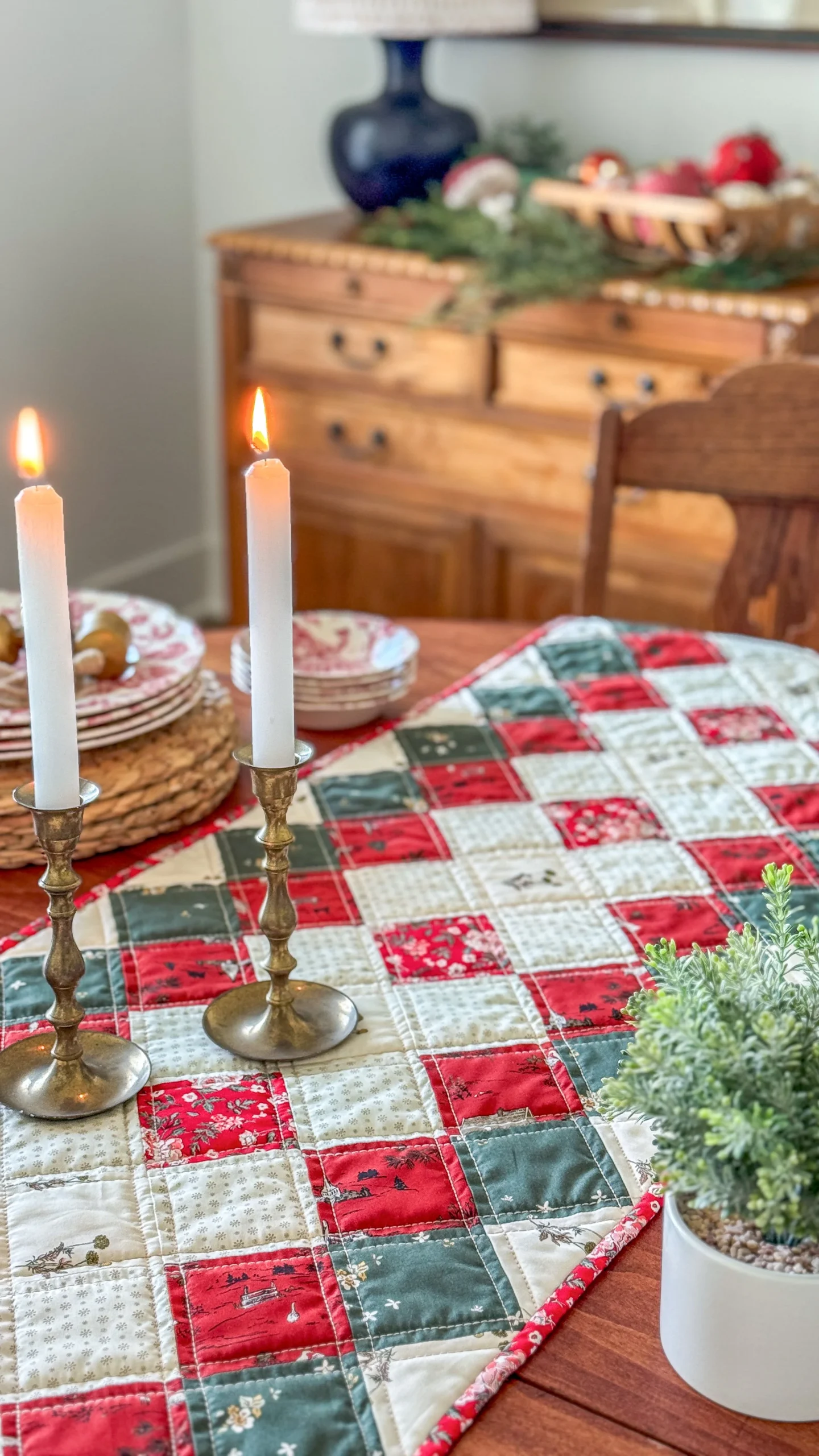 Homecoming Table Runner — Sharon Holland Designs