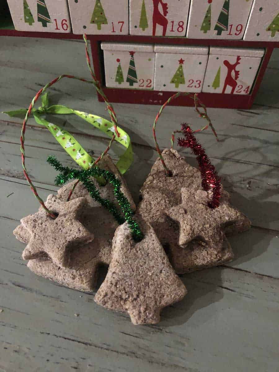 Homemade Christmas Gifts Kids Can Make: Easy DIY Ideas for Teachers,  Grandparents and Class Friends