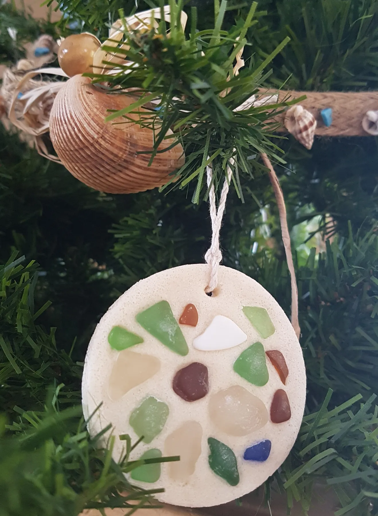 Homemade Christmas Tree Ornaments: Salt Dough