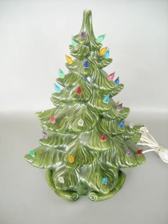 House of Marlowe: Memoirs: Vintage Ceramic Christmas Trees