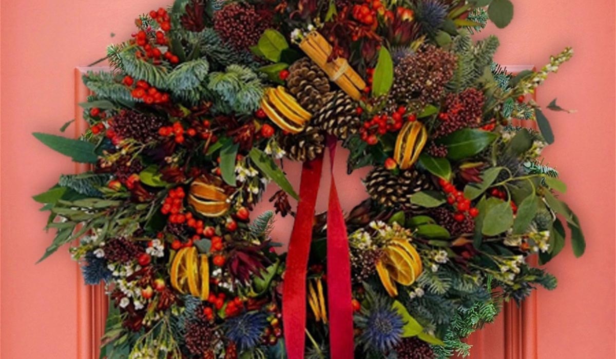 How a wreath can fashion up your front door with a touch of theatre in the  round