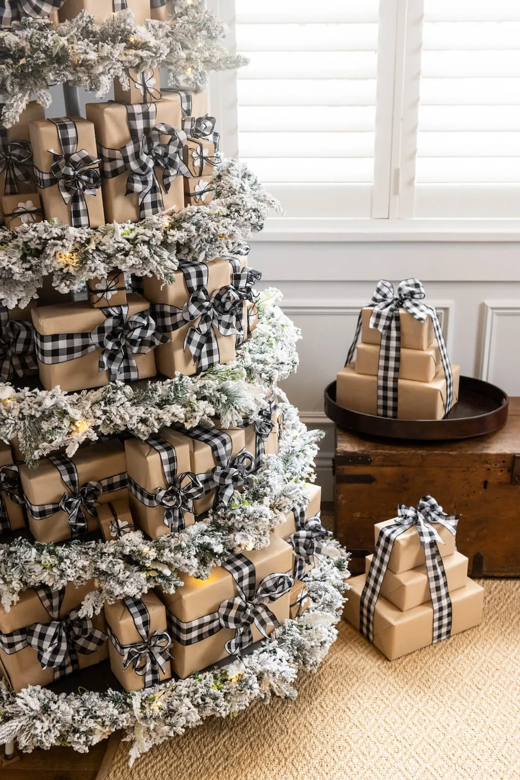 How Do You Decorate the Bottom of a Fake Christmas Tree? | Cover Up Ideas – Holiday Celebration Trees
