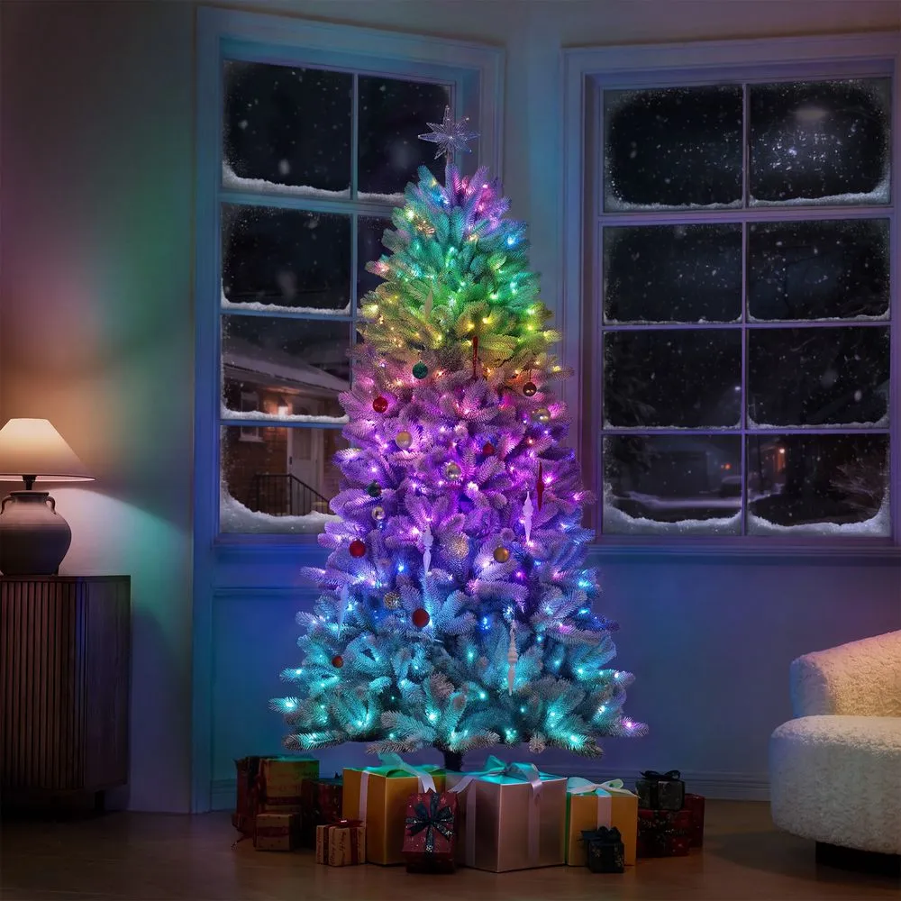 How to Choose an Artificial Christmas Tree: 2026 Guide