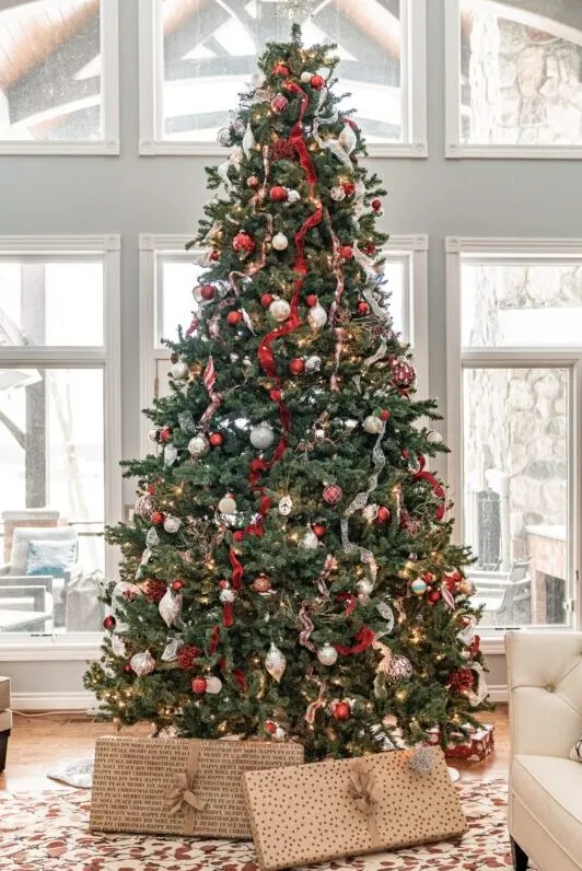 How to Decorate a Tree with Ribbon 3 Ways - flowerswithemily.com