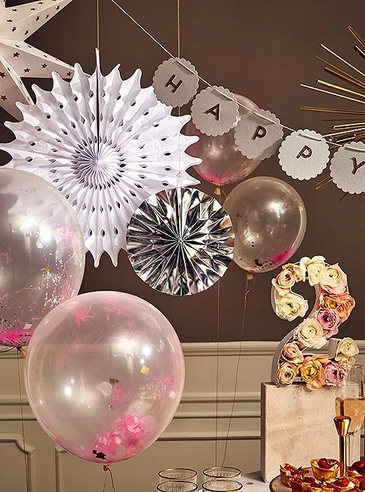 How to Host a Chic New Year's Eve Party