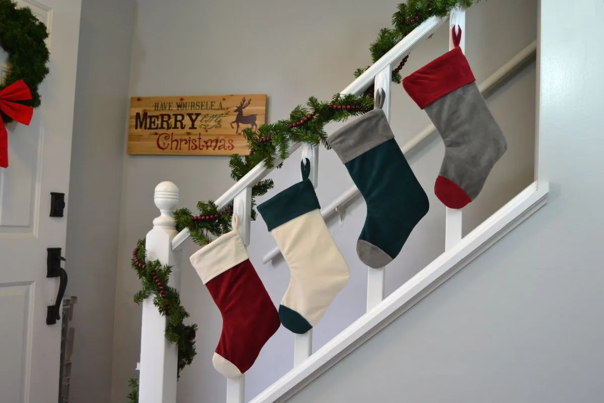 How To Make Personalized Christmas Stockings – 15 Insightful Ideas