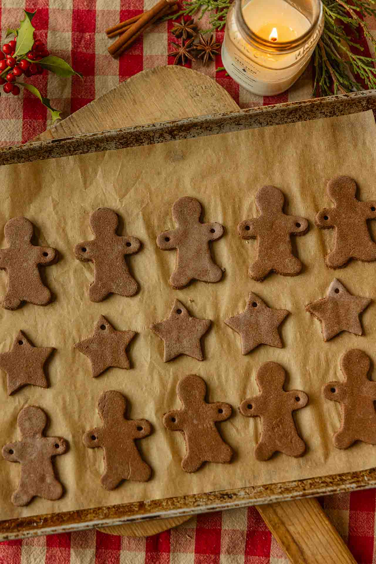 How to Make Traditional Dried Orange and Cinnamon Salt Dough Garland for  Christmas -