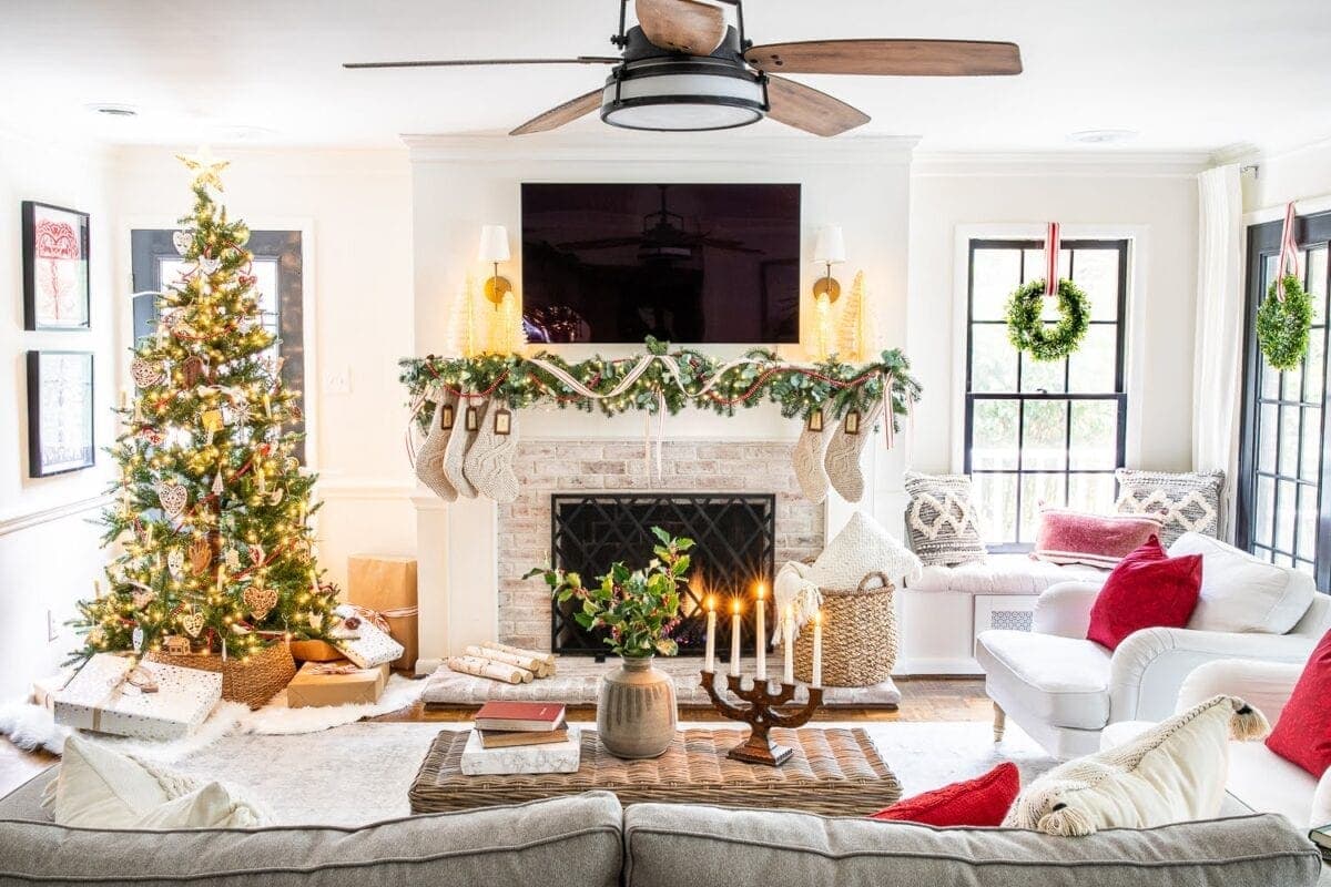 How to Mix Old Sentimental and New Decor & Our Swedish Christmas - Bless'er House