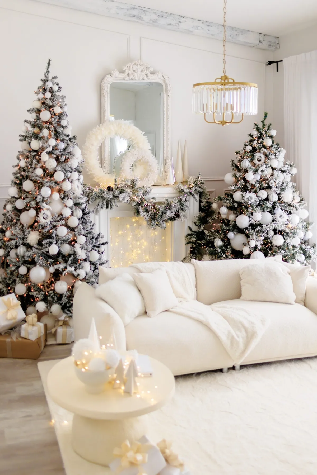 How To Style A Flocked Christmas Tree - Christmas Tree Singapore | #1  Christmas Trees in Singapore