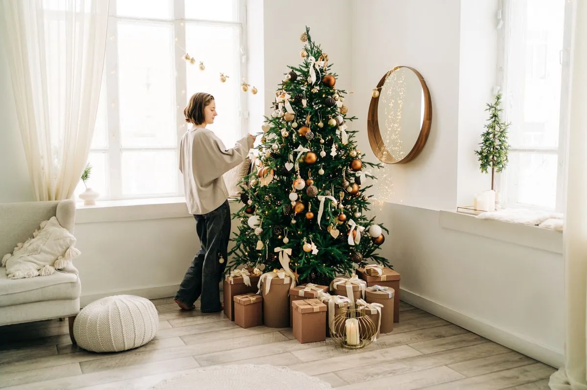 How your Christmas tree could be making you ill this winter - and how to  fix it - Gloucestershire Live