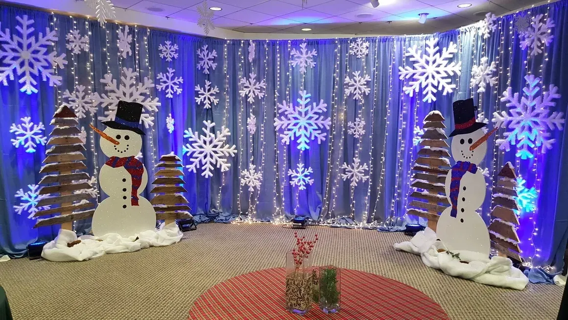 Indianapolis IN Holiday Party Decorator