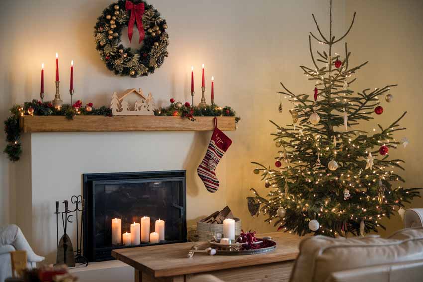INSPIRING CHRISTMAS TREE DECORATION IDEAS