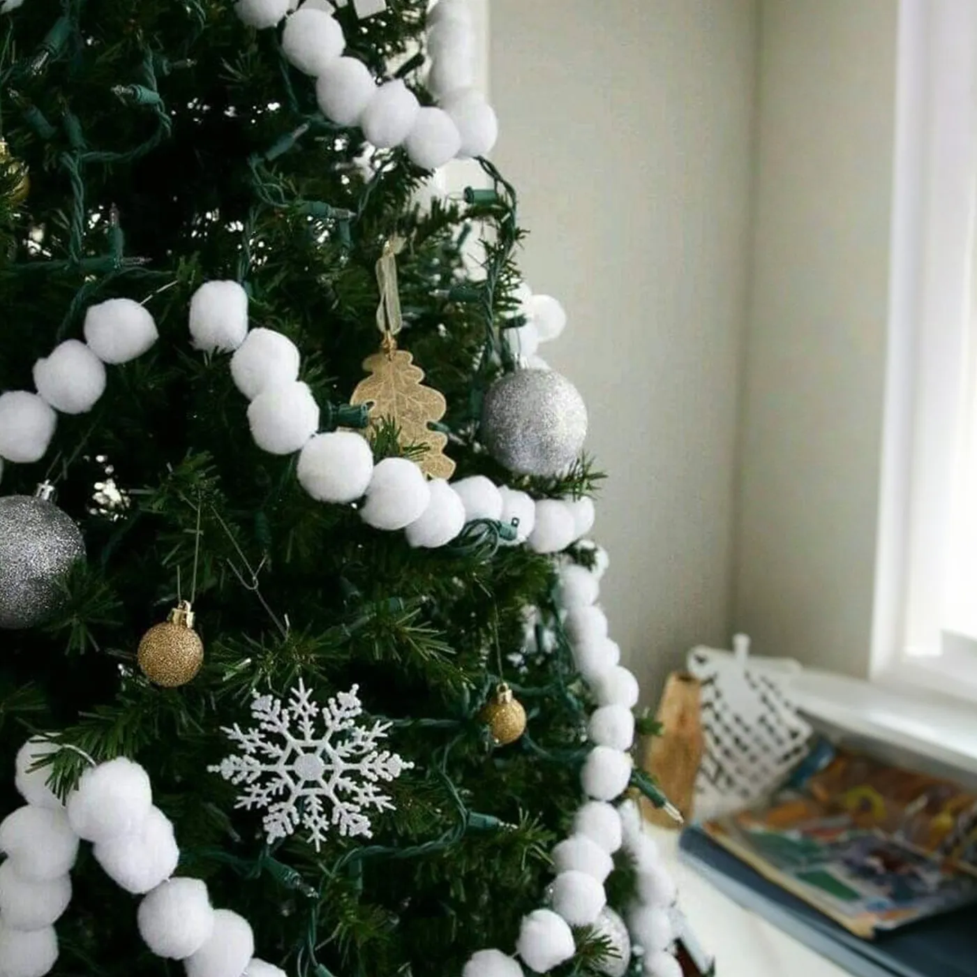 jijAcraft Pre-Assemble Christmas Felt Ball Garland 2 Packs White Pom P