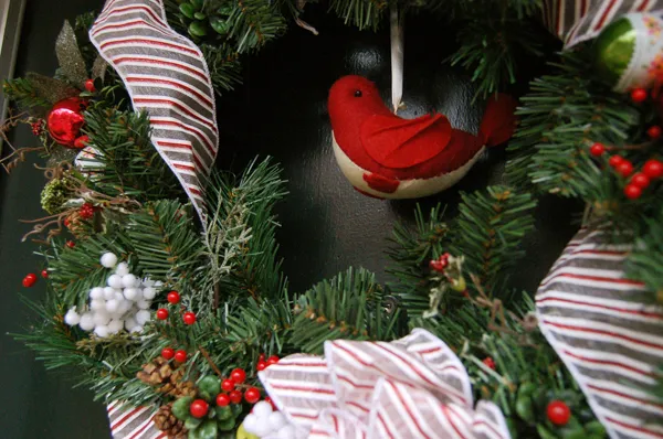 julieree: wreath and advent and hello!