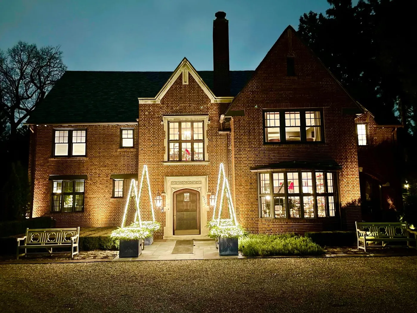 lighting winter containers | Deborah Silver & Co.
